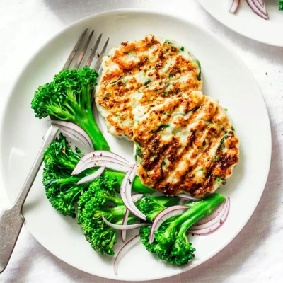 Chicken Zucchini Burger, a low-carb bunless burger