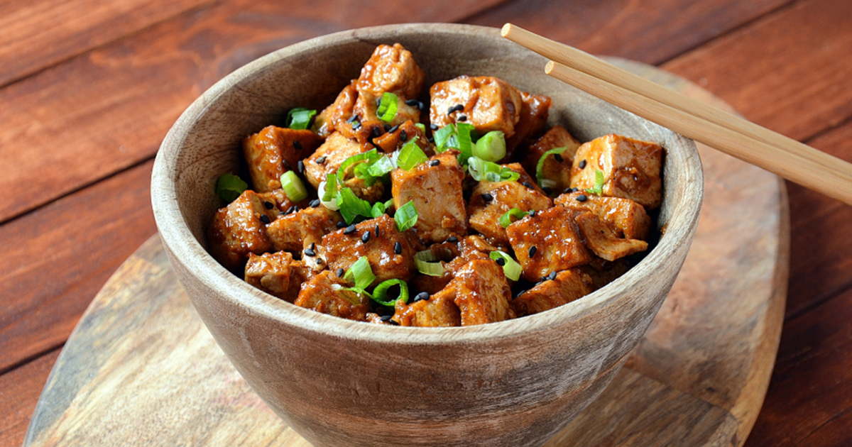 Tofu with Pad Thai Peanut SauceOnly 225 Calories! ObesityHelp