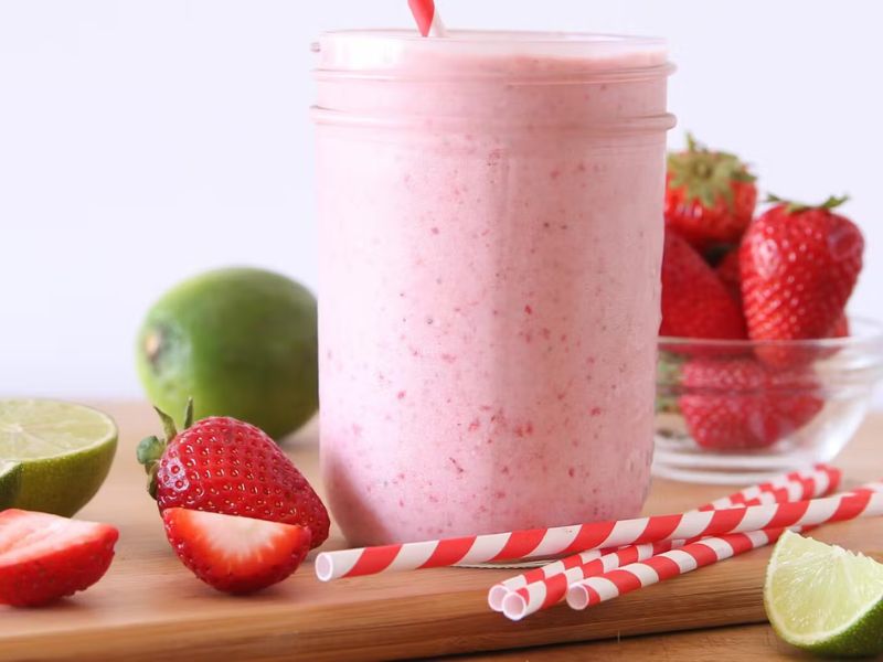 Recipes for Smaller Appetites - Protein - Strawberry Citrus Shake